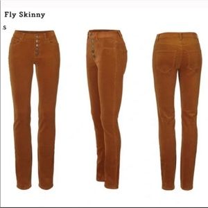 CAbi STYLE #3927 BUTTON FLY SKINNY MICRO CORDUROY PANTS IN RUST Sz 2 NWOT $42